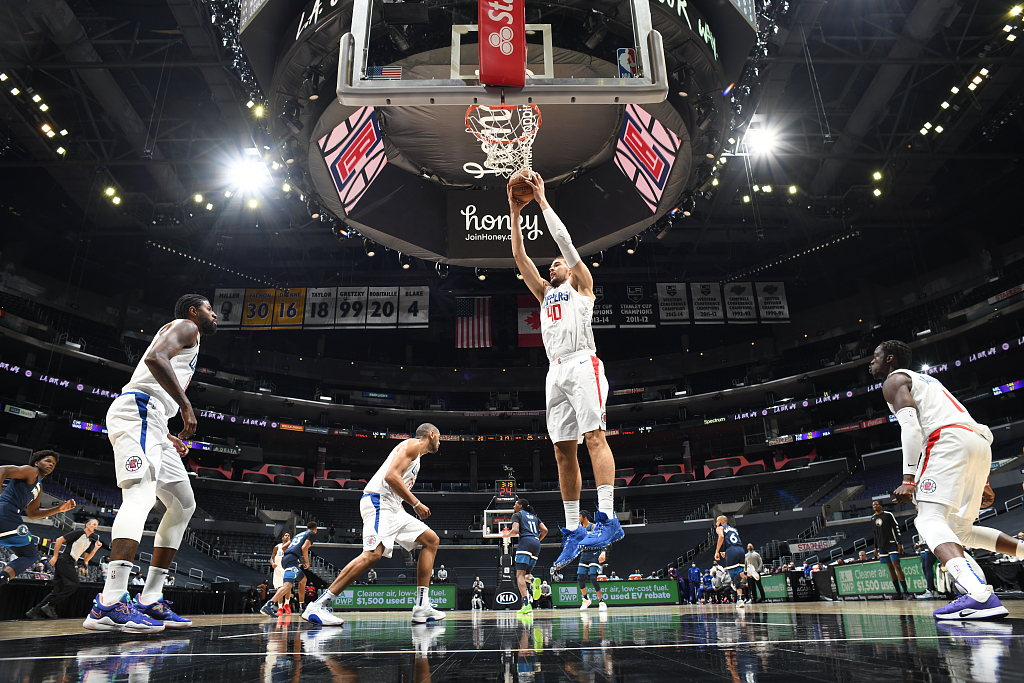 jnh里程碑夜拜仁慕尼黑临场应变；NBA季后赛今晚刷纪录；赛场秩序良好；纪律约束更严格的简单介绍