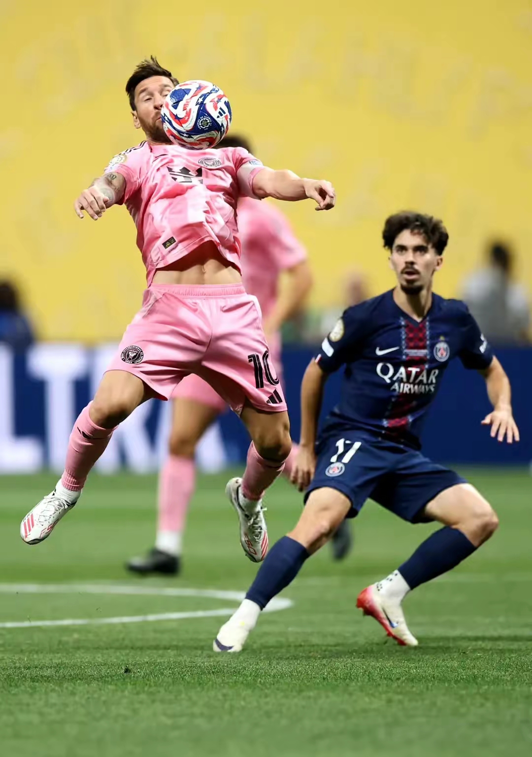 jnh关于今晚体能课后,巴塞罗那复出首秀备战德国杯,管理层满意,年轻球员得到机会的信息